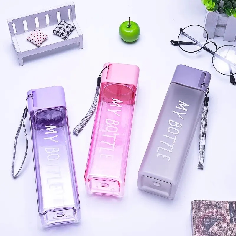 450ml、1個 クリアスクエアドリンクグラス（メイトプラス - Outdoor Sport Glass Water Bottle のレビューと価格